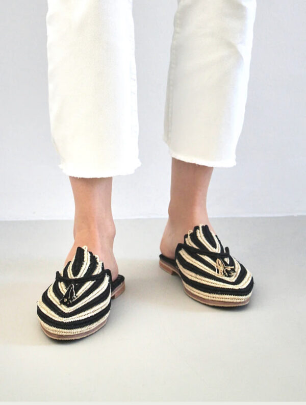 tawsa slippers Handcrafted by Moroccan artisans - yellow